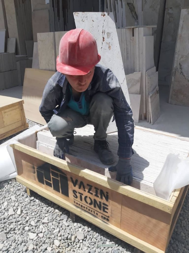 palletizing of building stones for export from iran