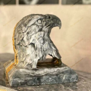 eagle sculpture