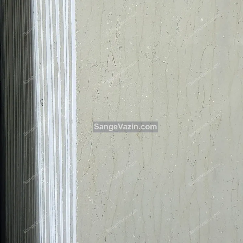 Iraji marble tile