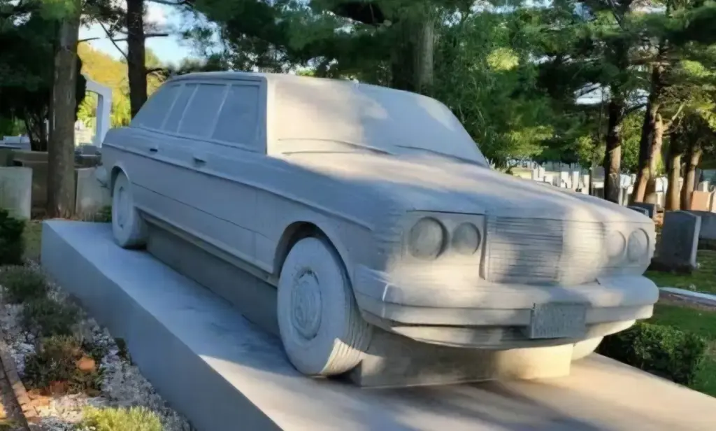 Car gravestone