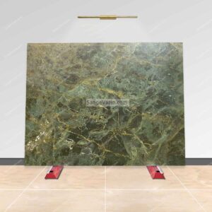 green granite red spot book-matched stone slab