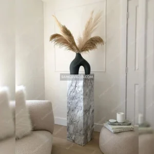 Dorta stone side table with flower pot
