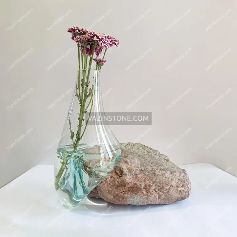 Glass stone flower pot with different stone