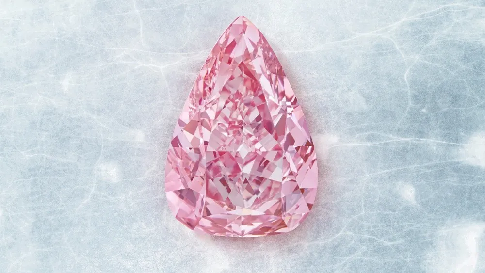 Pink diamond gemstone
