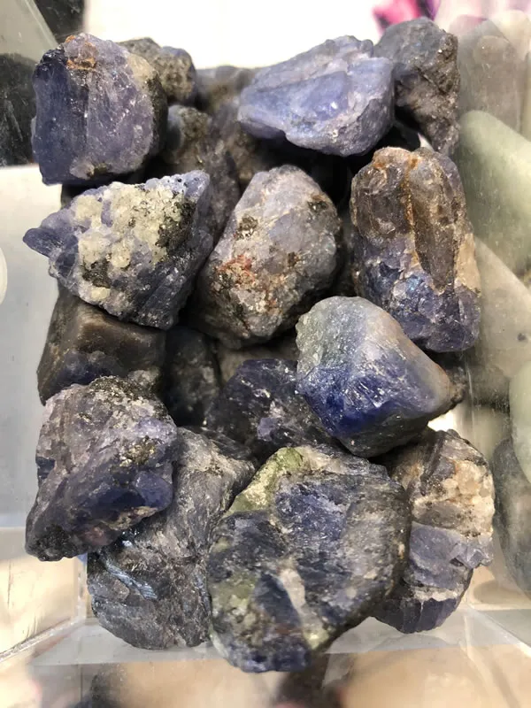 Tanzanite precious stone