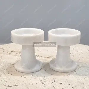 Aram candle holder